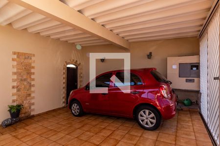 Casa à venda com 160m², 3 quartos e 2 vagas Casa à venda com 160m², 3 quartos e 2 vagasGaragem
