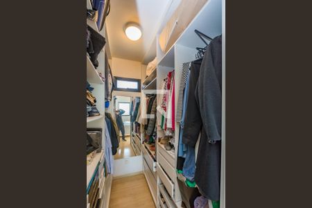 Apartamento à venda com 127m², 4 quartos e 3 vagasCloset da suíte