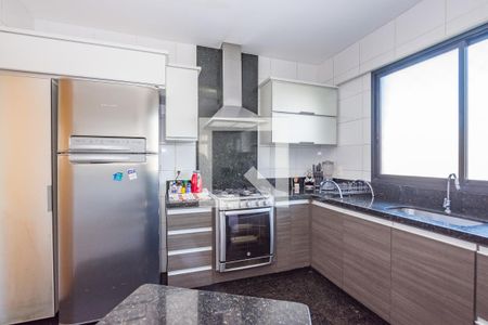 Apartamento à venda com 127m², 4 quartos e 3 vagasCozinha
