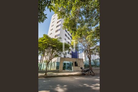 Apartamento à venda com 127m², 4 quartos e 3 vagasFachada