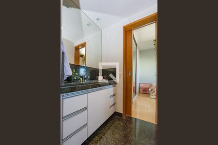 Apartamento à venda com 127m², 4 quartos e 3 vagasBanheiro Semi Suítes