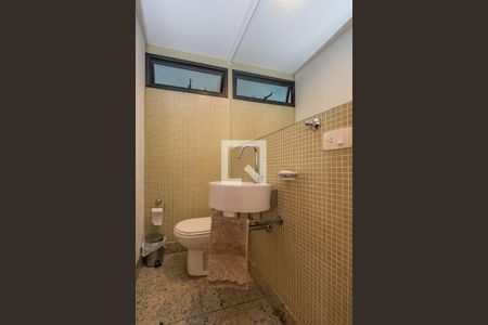 Apartamento à venda com 127m², 4 quartos e 3 vagasLavabo