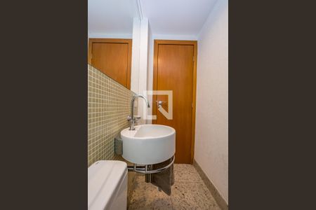 Apartamento à venda com 127m², 4 quartos e 3 vagasLavabo