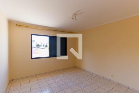 Casa para alugar com 150m², 3 quartos e 5 vagasQuarto 2