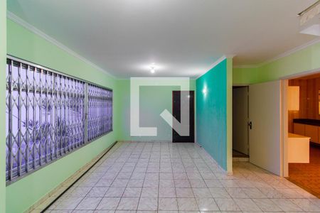 Sala de casa para alugar com 3 quartos, 150m² em Vila Carmem, São Paulo