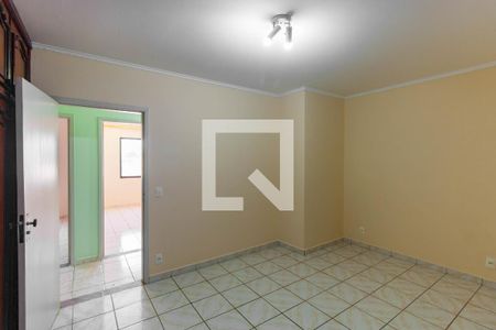 Casa para alugar com 150m², 3 quartos e 5 vagasSuíte
