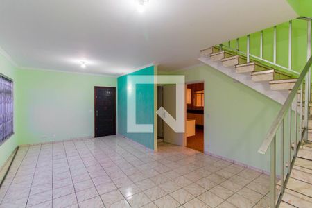 Sala de casa para alugar com 3 quartos, 150m² em Vila Carmem, São Paulo