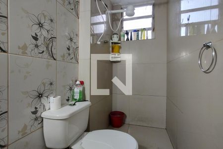 Apartamento à venda com 70m², 2 quartos e 1 vagaBanheiro 