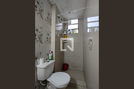 Apartamento à venda com 70m², 2 quartos e 1 vagaBanheiro 