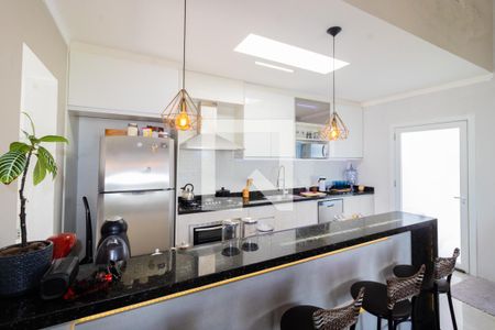 Sala/Cozinha de casa à venda com 5 quartos, 200m² em Igara, Canoas