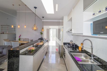 Sala/Cozinha de casa à venda com 5 quartos, 200m² em Igara, Canoas