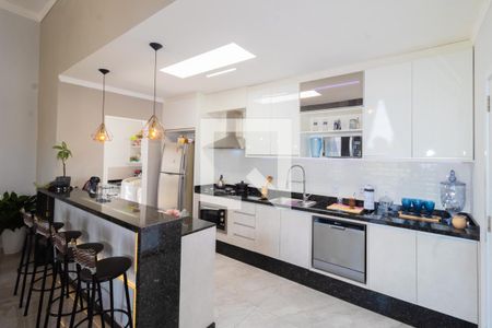 Sala/Cozinha de casa à venda com 5 quartos, 200m² em Igara, Canoas