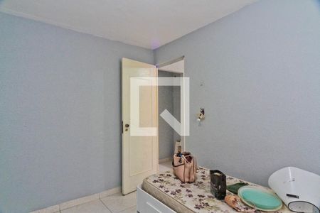 Quarto 1 de apartamento para alugar com 2 quartos, 50m² em Jardim Antártica, São Paulo