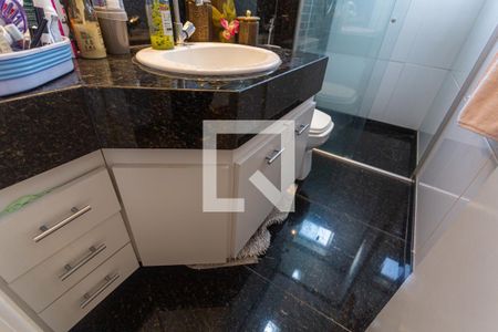 Apartamento à venda com 140m², 3 quartos e 2 vagasArmário do Banheiro da Suíte