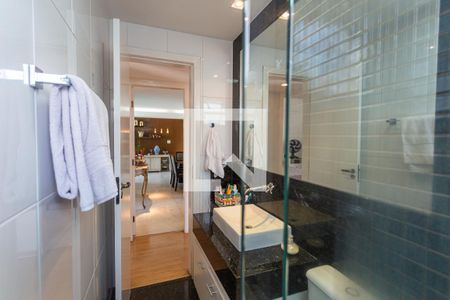 Apartamento à venda com 140m², 3 quartos e 2 vagasBanheiro Social