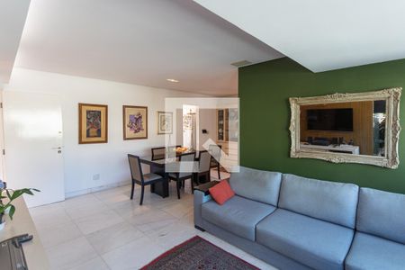 Sala de apartamento à venda com 3 quartos, 140m² em Carmo, Belo Horizonte