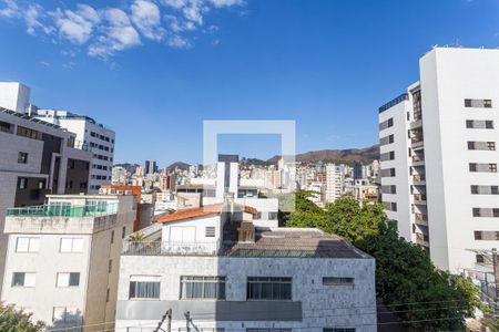 Vista da Sala de apartamento à venda com 3 quartos, 140m² em Carmo, Belo Horizonte