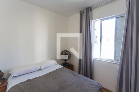 Apartamento à venda com 140m², 3 quartos e 2 vagasQuarto 3