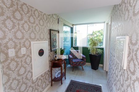 Apartamento à venda com 140m², 3 quartos e 2 vagasEntrada