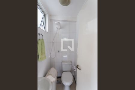 Apartamento à venda com 140m², 3 quartos e 2 vagasBanheiro de Serviço