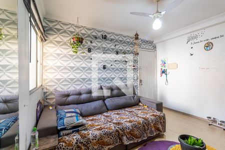 Sala de apartamento à venda com 2 quartos, 53m² em Jardim Odete, Guarulhos