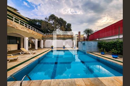 Casa de condomínio para alugar com 320m², 5 quartos e 2 vagasÁrea comum - Piscina