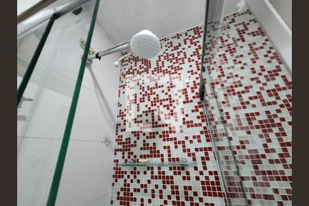 Casa de condomínio para alugar com 320m², 5 quartos e 2 vagasSuite Quarto 1