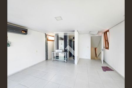 Casa de condomínio para alugar com 320m², 5 quartos e 2 vagasQuarto 4