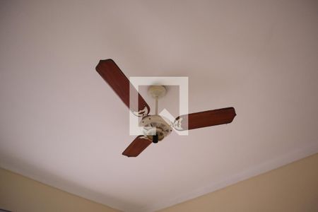 Sala de apartamento à venda com 2 quartos, 60m² em Penha Circular, Rio de Janeiro