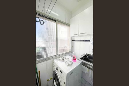 Apartamento à venda com 48m², 1 quarto e 1 vagaÁrea de Serviço