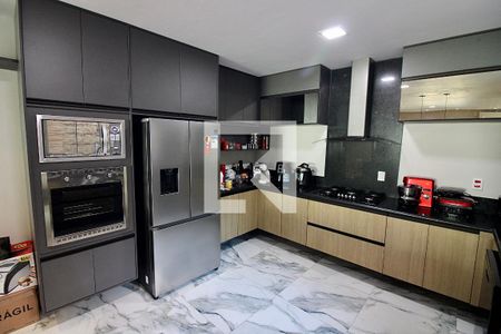 Casa de condomínio à venda com 220m², 3 quartos e 2 vagasCozinha