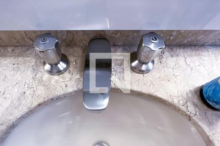 Apartamento à venda com 91m², 3 quartos e 2 vagasBanheiro da Suíte