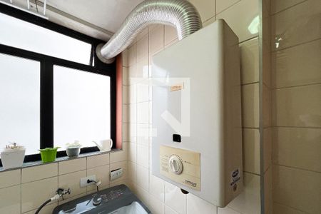 Apartamento à venda com 91m², 3 quartos e 2 vagas Apartamento à venda com 91m², 3 quartos e 2 vagasÁrea de Serviço