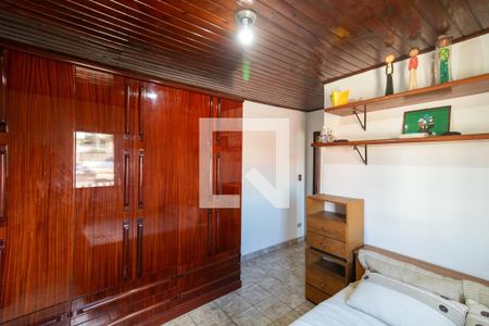 Casa à venda com 300m², 4 quartos e 5 vagas Casa à venda com 300m², 4 quartos e 5 vagasQuarto 3