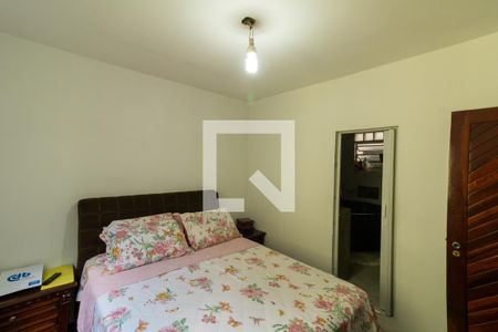 Casa à venda com 300m², 4 quartos e 5 vagas Casa à venda com 300m², 4 quartos e 5 vagasSuíte 1