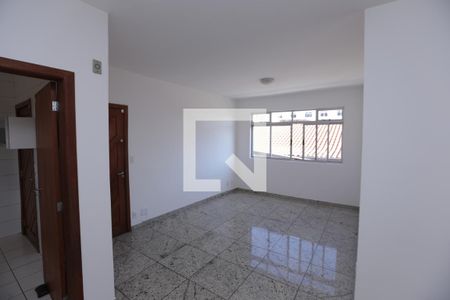Sala de apartamento à venda com 3 quartos, 80m² em Chácara Contagem, Contagem