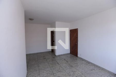 Sala de apartamento à venda com 3 quartos, 80m² em Chácara Contagem, Contagem
