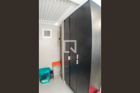 Apartamento à venda com 77m², 1 quarto e 1 vagaÁrea de Serviço