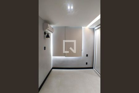 Apartamento à venda com 77m², 1 quarto e 1 vagaQuarto
