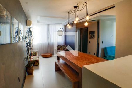 Apartamento à venda com 77m², 1 quarto e 1 vagaSala