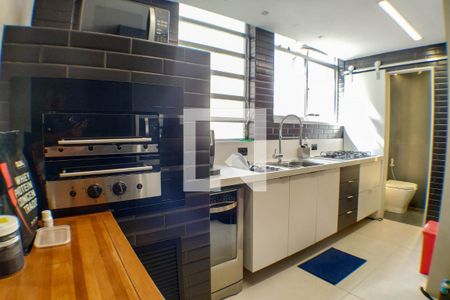 Apartamento à venda com 77m², 1 quarto e 1 vagaCozinha