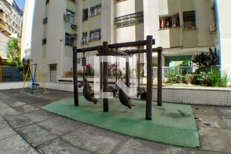 Apartamento à venda com 77m², 1 quarto e 1 vagaParquinho