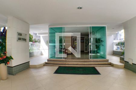 Apartamento à venda com 77m², 1 quarto e 1 vagaPortaria Bloco