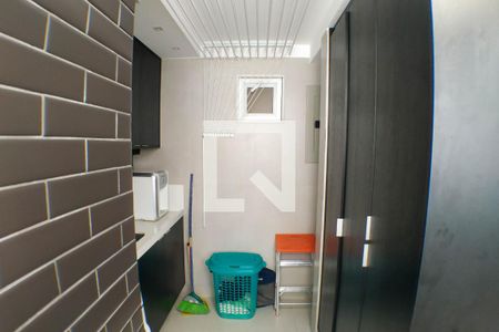 Apartamento à venda com 77m², 1 quarto e 1 vagaÁrea de Serviço