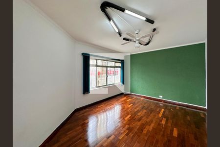 Sala 2 de casa à venda com 3 quartos, 130m² em Jardim Aeroporto, São Paulo