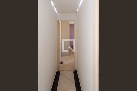 Corredor de apartamento à venda com 2 quartos, 45m² em Vila Alpina, São Paulo