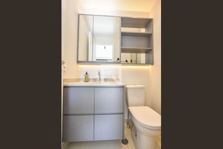 Apartamento para alugar com 31m², 1 quarto e sem vagaBanheiro 