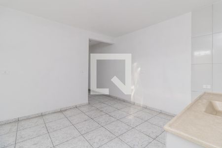 Cozinha de apartamento para alugar com 2 quartos, 55m² em Cidade Líder, São Paulo