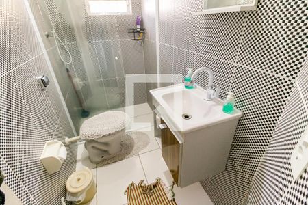 Banheiro  de casa para alugar com 3 quartos, 178m² em Parque Pinheiros, Taboão da Serra