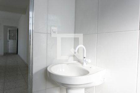 Apartamento para alugar com 60m², 2 quartos e sem vagaBanheiro